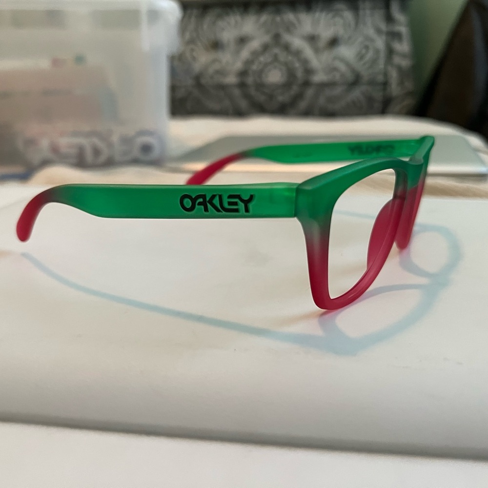 Oakley Frogskins